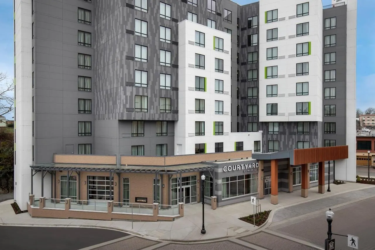 Courtyard By Marriott Nanaimo Hotel