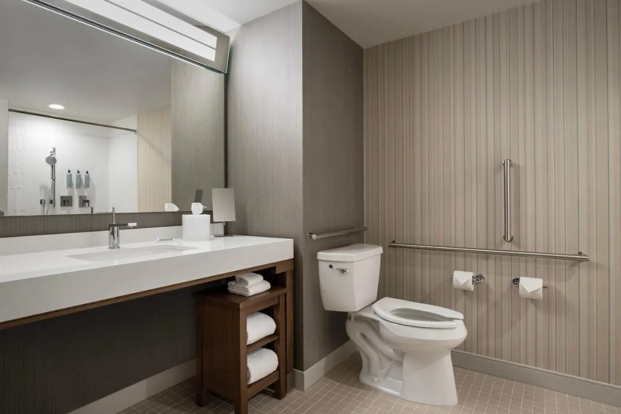 Courtyard By Marriott Nanaimo Hotel 0*,